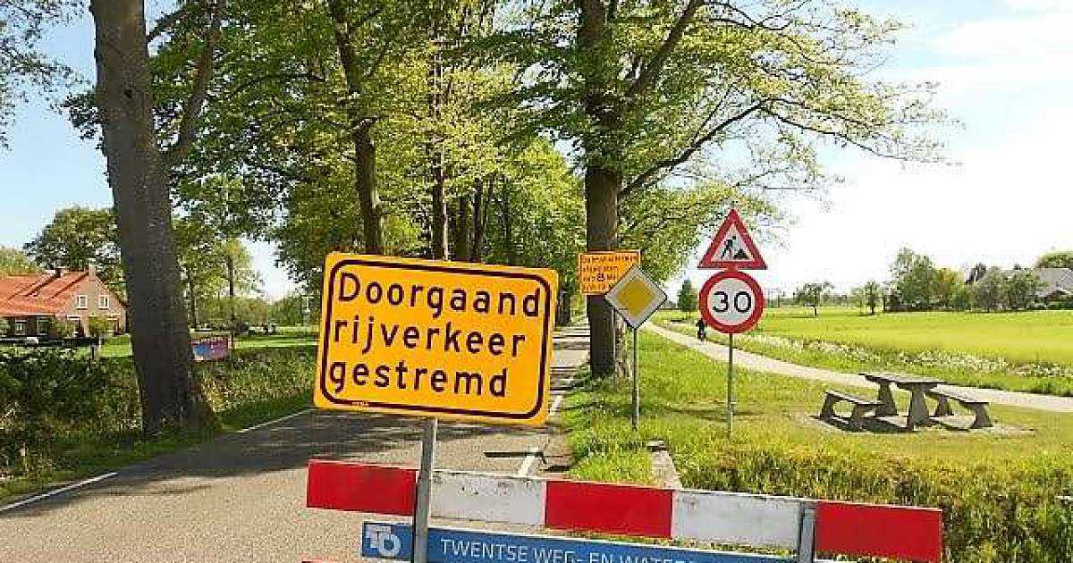 Doktersbrug dicht, vrachtverkeer loopt vast