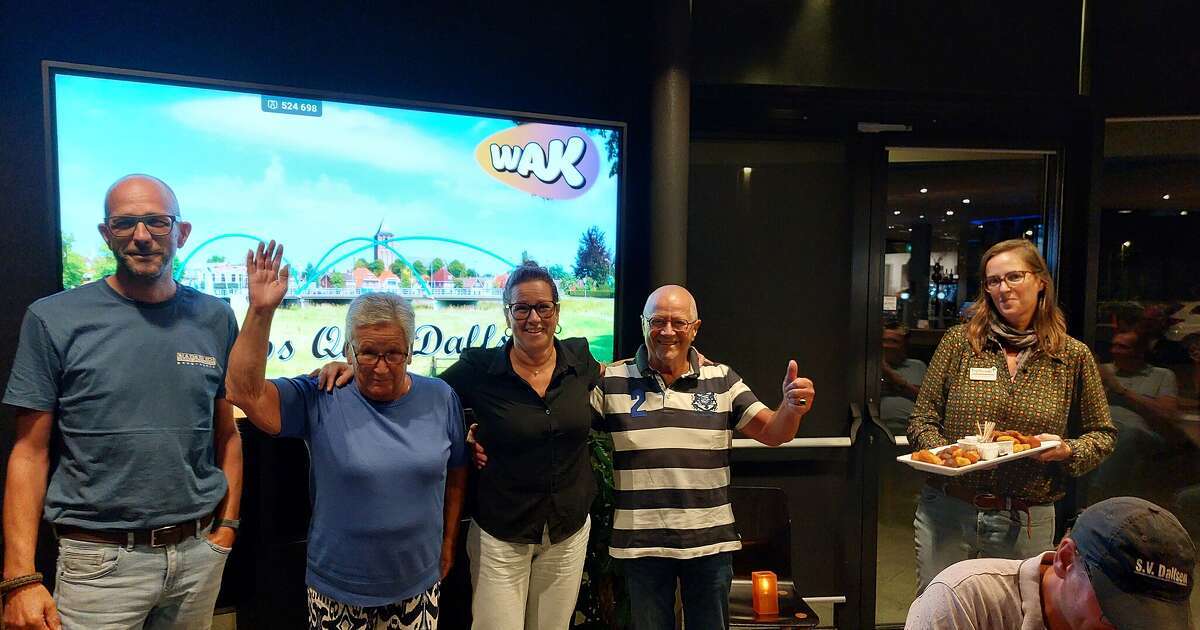 Team Café Teusink winnaar Dorpsquiz Dalfsen 2024 | DalfsenNet