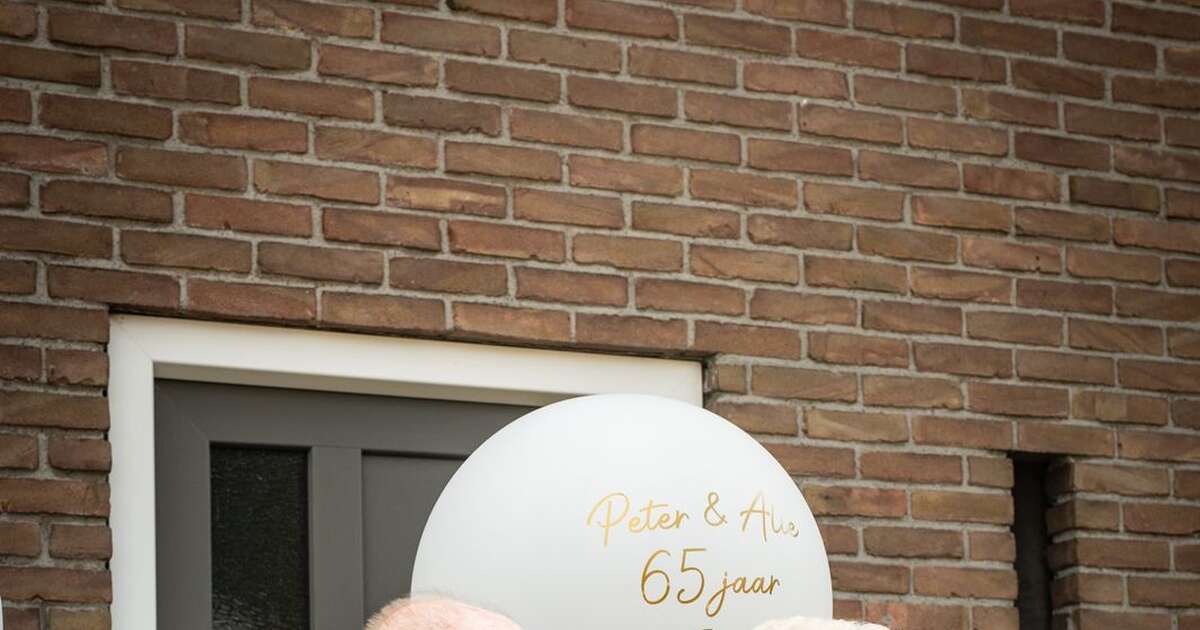 Peter en Alie van Emmen 65 jaar getrouwd