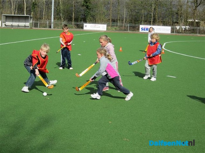 Hockeycursus Sports4kids scoort!