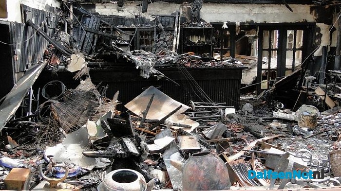 Technisch onderzoek in afgebrand cafe van Dalfsenaren