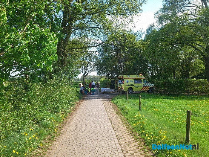 Fietser gewond bij fietspad Brinkweg - Foto: Robert Bril