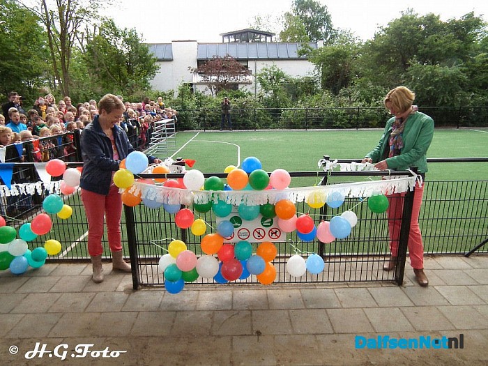 Opening speelplein KBS”de Polhaar”. - Foto: H.G. Foto