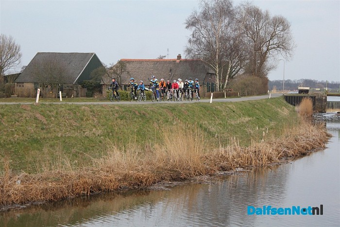 Nieuwe jeugd- en damesgroep Toerclub Dalfsen groot succes