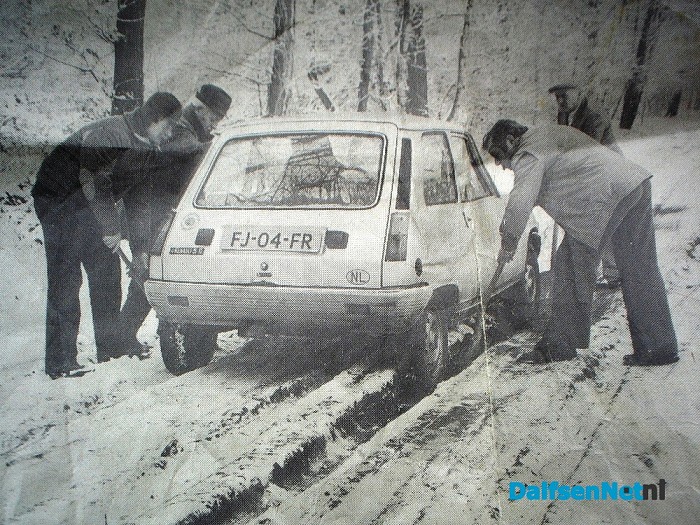 De krant van 1981 over de Sterrebosweg
