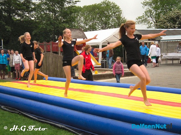Jaarlijkse pleinmarkt “de Meele”. - Foto: H.G. Foto