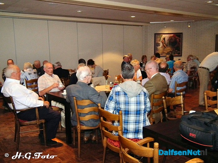 Contactdag voor Veteranen in Expo Madrid. - Foto: H.G. Foto