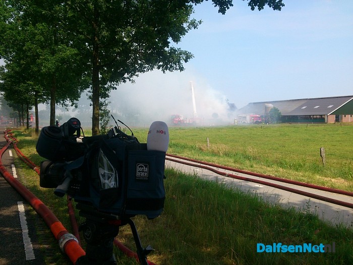 Grote brand verwoest 2 woningen (update) - Foto: Robert Bril