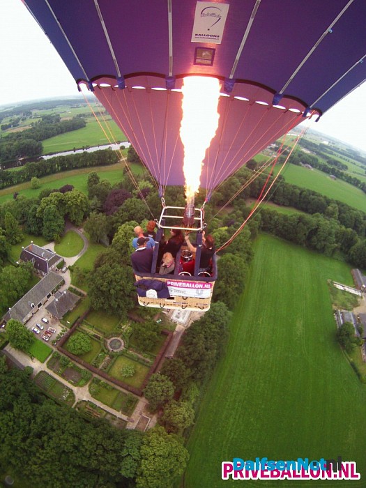 Ballonvaart over Dalfsen..