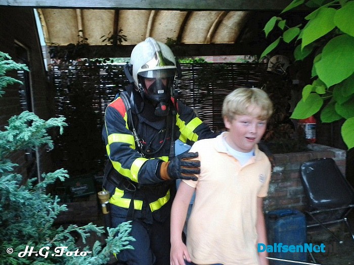 Brand (oefening) bij Jopie’s groene wereld. - Foto: H.G. Foto