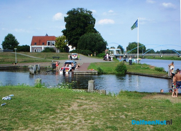 Ook hoogseizoen aan de Dalfser haven