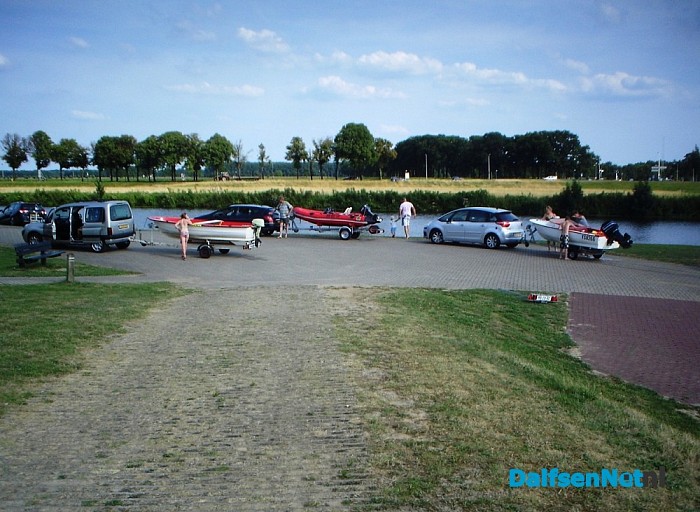 Ook hoogseizoen aan de Dalfser haven