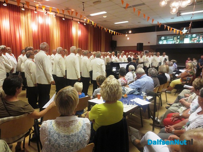 Staande ovatie voor de Stuwzangers in Berkum