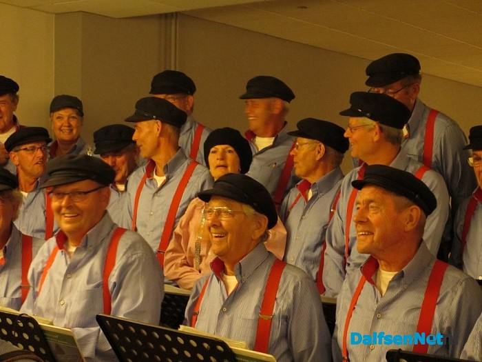 Grandioos Feest met ‘de Stuwzangers’ in het Laarhuus te Ommen