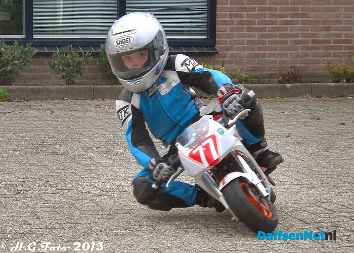 Mini race talent uit Oudleusen - Foto: H.G. Foto