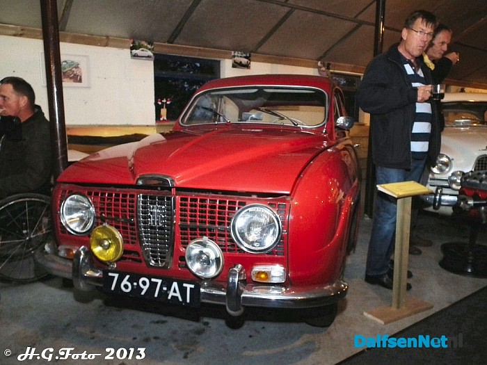 Een goed bezochte, gezellige avond Saabmuseum - Foto: H.G. Foto