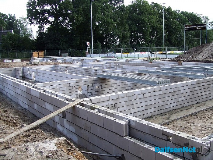 Nieuwe Potstal vliegt letterlijk de grond uit