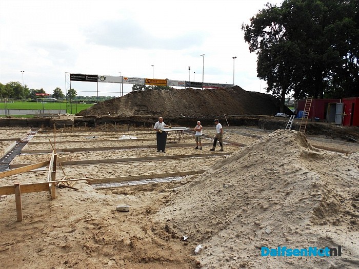 Kulturhus Hoonhorst: bronbemaling kelder en bekisting voor betonstort