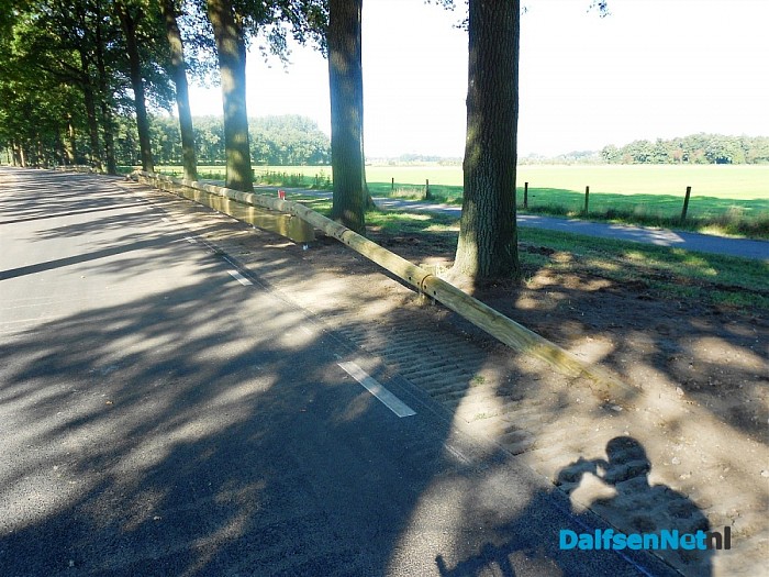 Rechterensedijk: een dijk van een weg