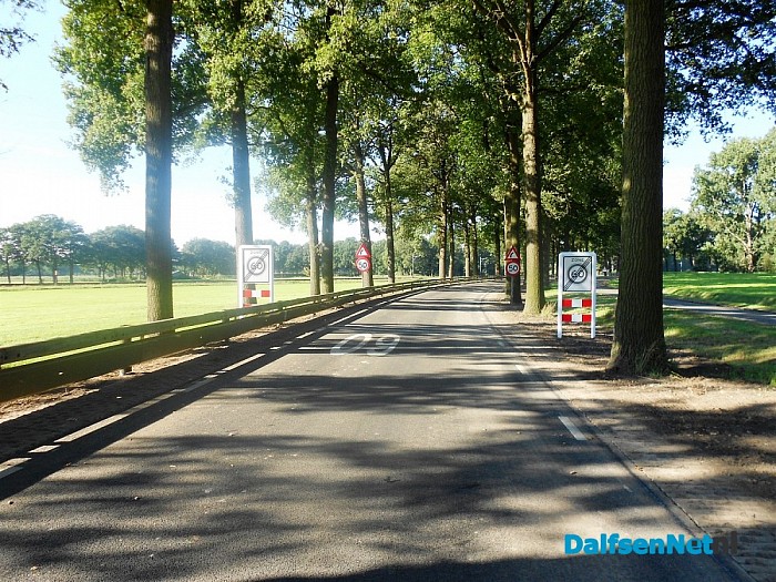 Rechterensedijk: een dijk van een weg