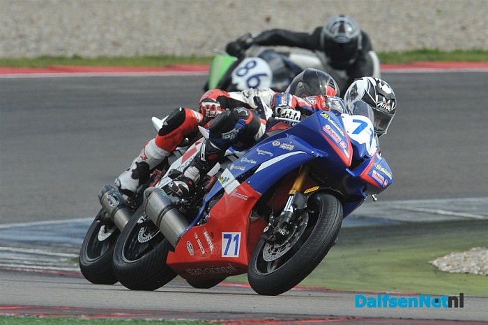 Motorcoureur Koen Meuffels weer in de punten.