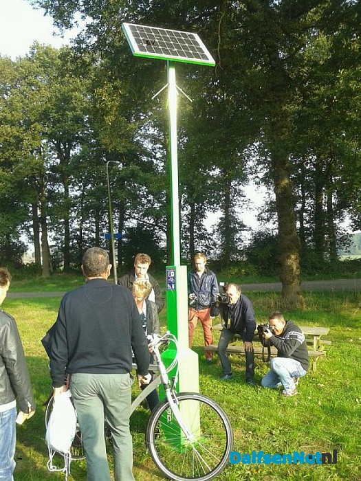Laadpalen elektrische fietsen geopend