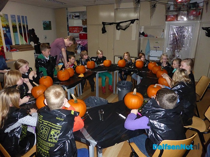 Pompoenen en Halloween bij PleXat van SMON Welzijn
