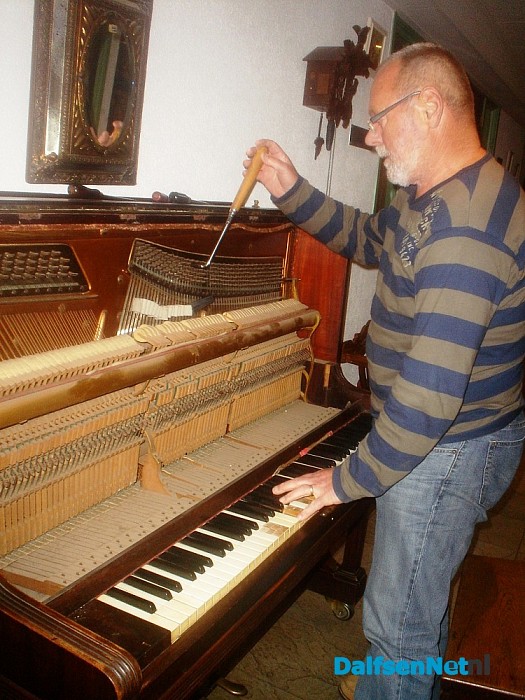 Piano is gestemd: het koor kan komen