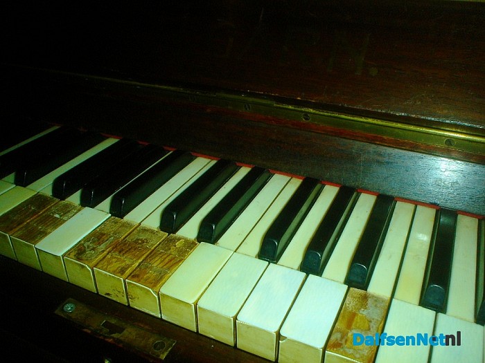 Piano is gestemd: het koor kan komen