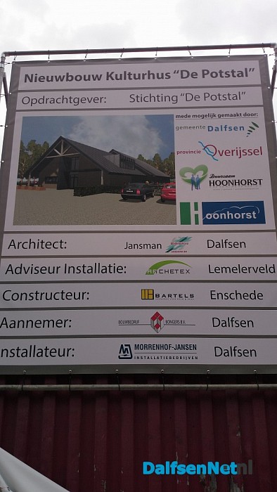 Bouw Potstal “officieel” begonnen - Foto: Robert Bril