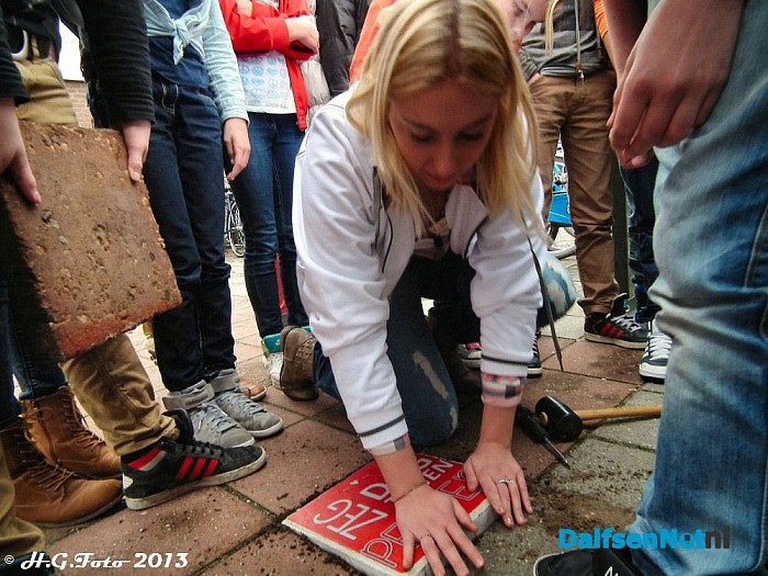Aftrap preventie week Sta op Tegen pesten op basisschool de Wegwijzer. - Foto: H.G. Foto