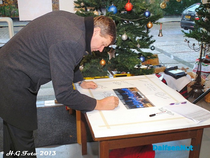 Dorcas winkel officieel geopend. - Foto: H.G. Foto