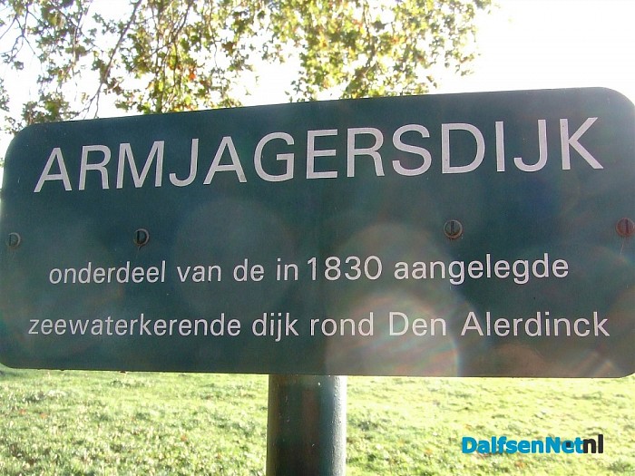 Onderzeeboot gesignaleerd aan de Zeedijk in Laag Zuthem