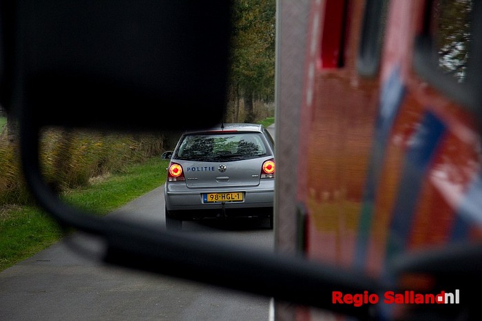 Brand in schuur snel geblust door bewoners in Lemelerveld - Foto: Pim Haarsma