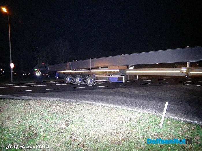Rij mee met de chauffeur van speciaal transport gisteravond - Foto: H.G. Foto