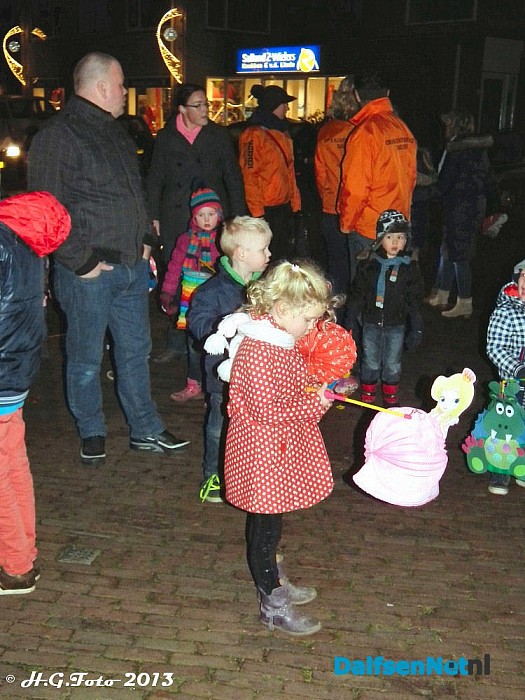 Lampionnenoptocht Oranje vereniging Dalfsen - Foto: H.G. Foto