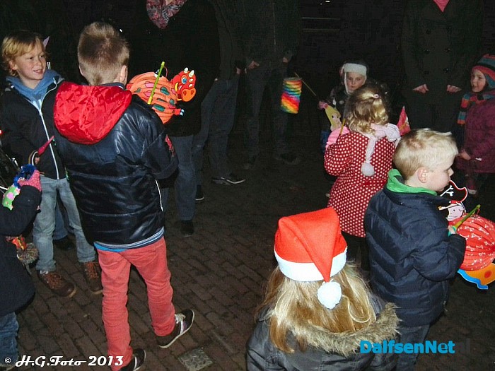Lampionnenoptocht Oranje vereniging Dalfsen - Foto: H.G. Foto
