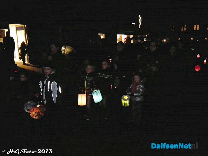 Lampionnenoptocht Oranje vereniging Dalfsen - Foto: H.G. Foto