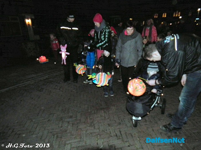 Lampionnenoptocht Oranje vereniging Dalfsen - Foto: H.G. Foto