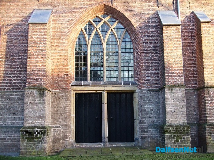 De grote kerk van Dalfsen, met recht een grote kerk