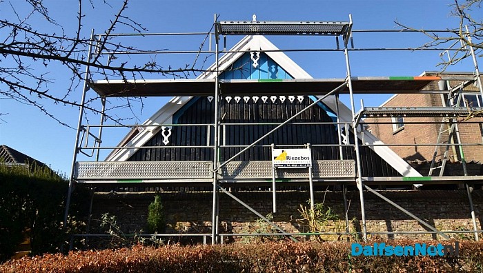 Achterkant houtloods Riezebos
