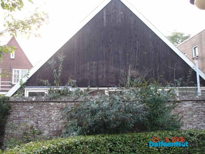 Achterkant houtloods Riezebos