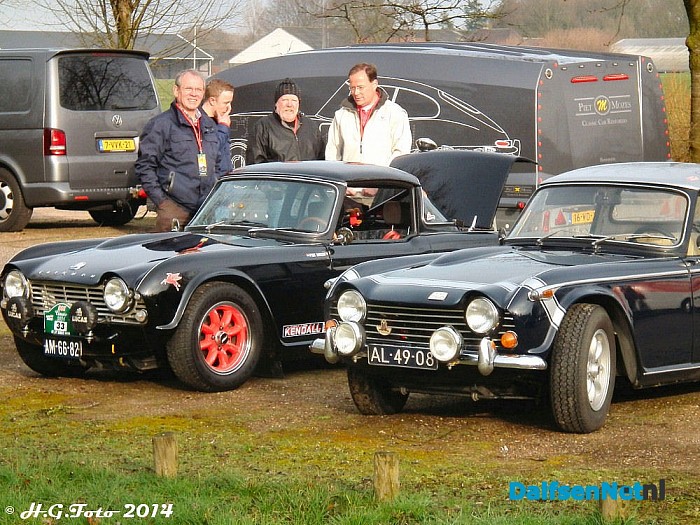 Start ROZ Classic rally bij Mooirivier. - Foto: H.G. Foto