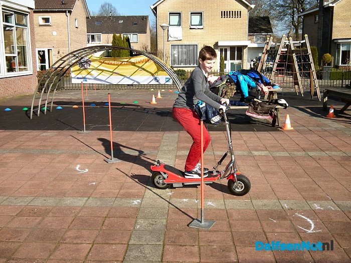 ANWB Streetwise bij “de Wegwijzer”. - Foto: H.G. Foto