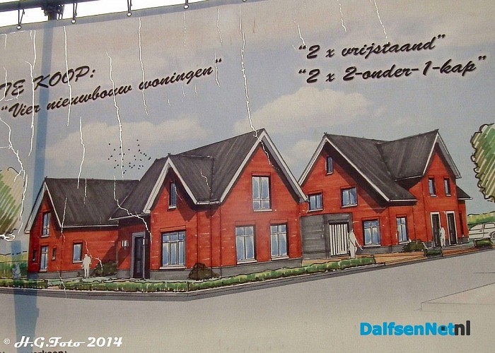 Oude postkantoor Nieuwleusen onder de slopers hamer. - Foto: H.G. Foto