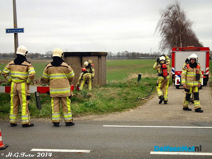 Brand in transformatorhuisje Westeinde. - Foto: H.G. Foto