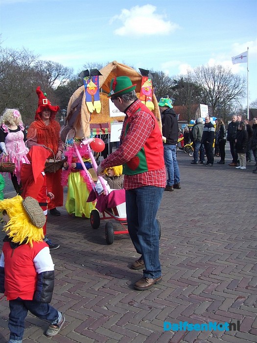 Carnaval in Hoonhorst en mooie optocht (1)