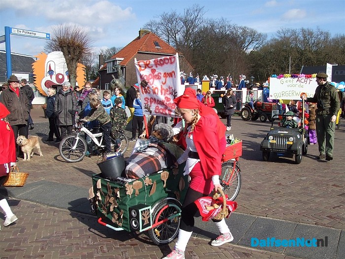 Carnaval in Hoonhorst en mooie optocht (2)