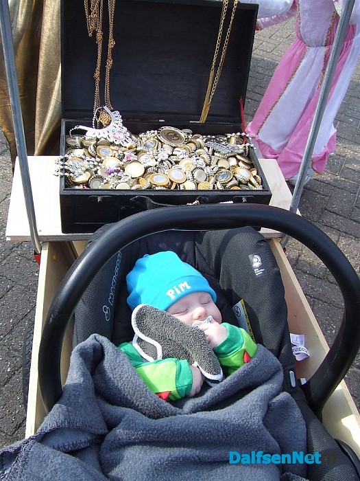 Carnaval in Hoonhorst en mooie optocht (2)