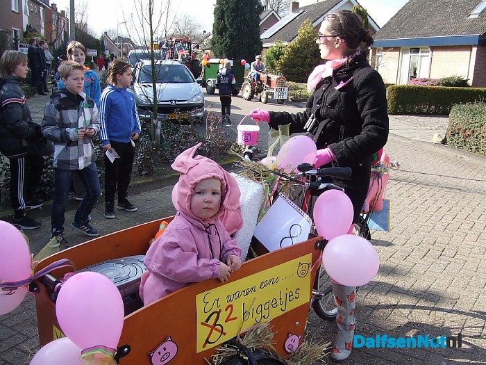 Carnaval in Hoonhorst en mooie optocht (2)